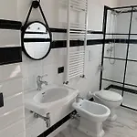 Notti Barocche 8 Posti Letto Con Posto Auto 레체