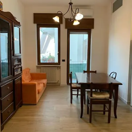 Lejlighed Notti Barocche 10 Posti Letto Con Posto Auto Lecce