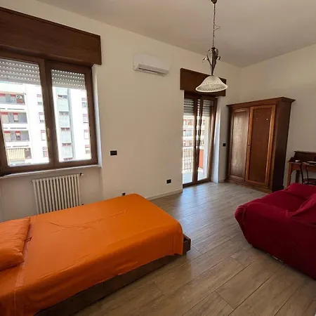 아파트 Notti Barocche 8 Posti Letto Con Posto Auto 레체