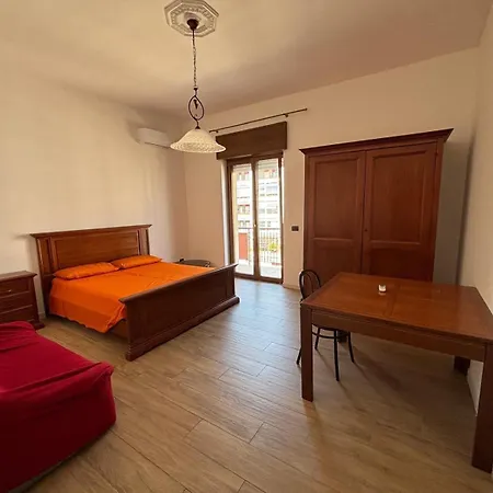 아파트 Notti Barocche 8 Posti Letto Con Posto Auto 레체